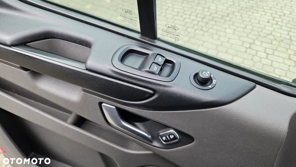 Ford Custom 2,0 TDCI L2H1 Długi Klima Webasto Led Podgrzewana Szyba Hak - 17