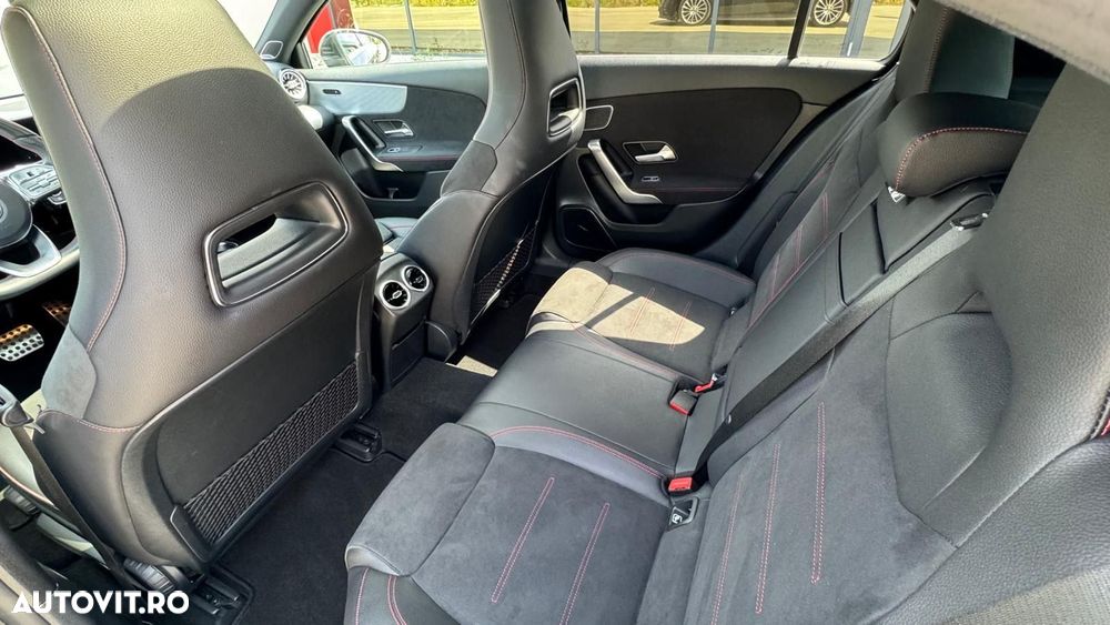 Mercedes-Benz A 200 - 13