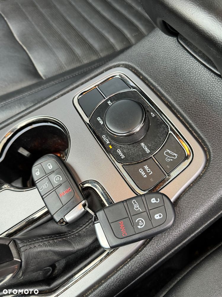 Jeep Grand Cherokee 3.6 V6 Overland Summit EU6 - 20