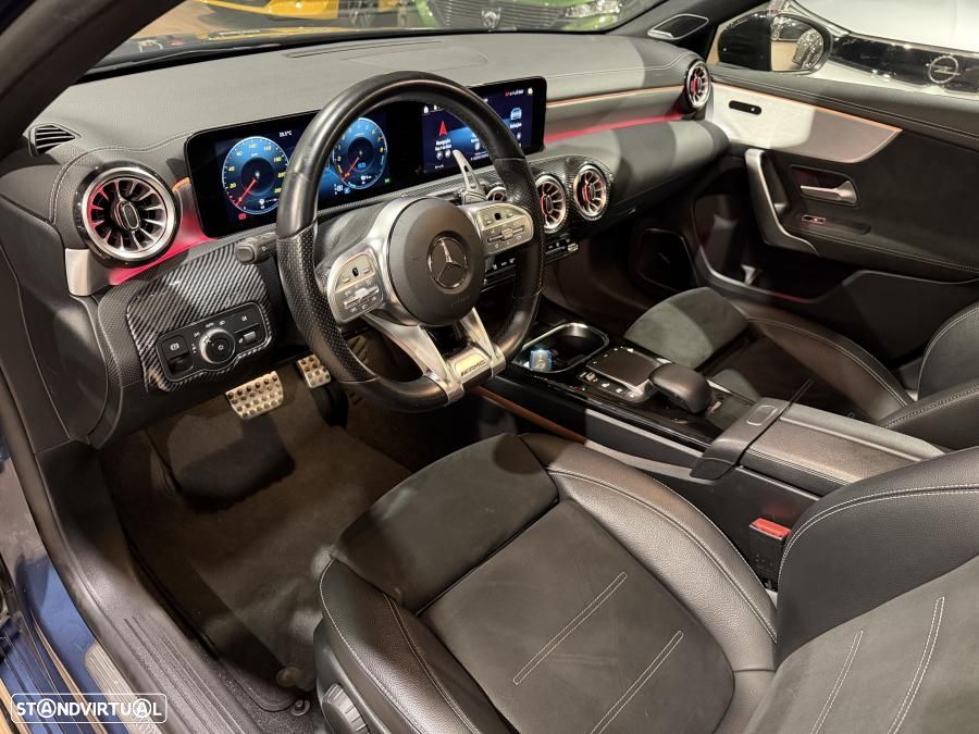 Mercedes-Benz A 250 Limousine e AMG Line - 10