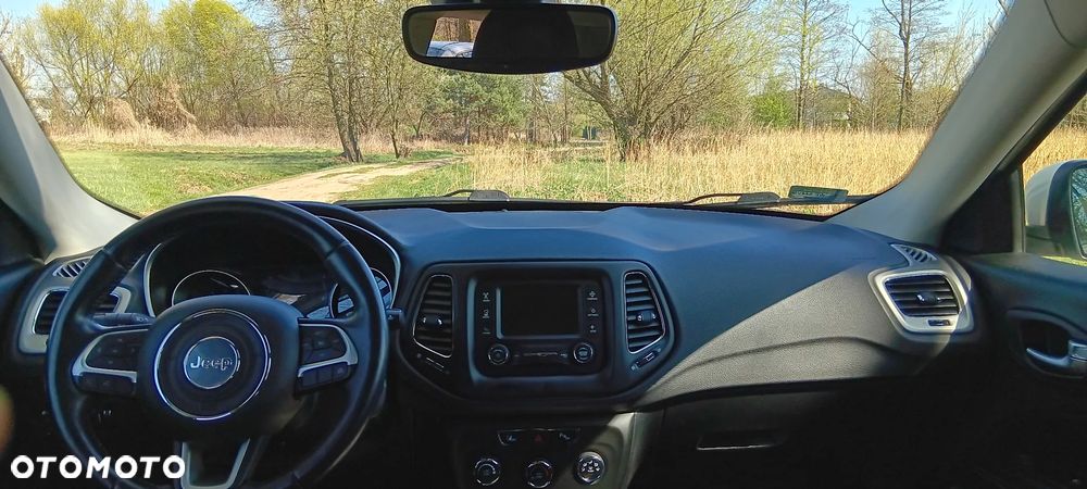 Jeep Compass 1.4 TMair Longitude FWD S&S - 9