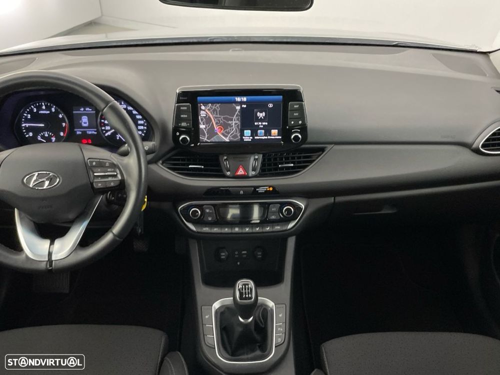 Hyundai i30 Fastback 1.0 T-GDI Style - 10