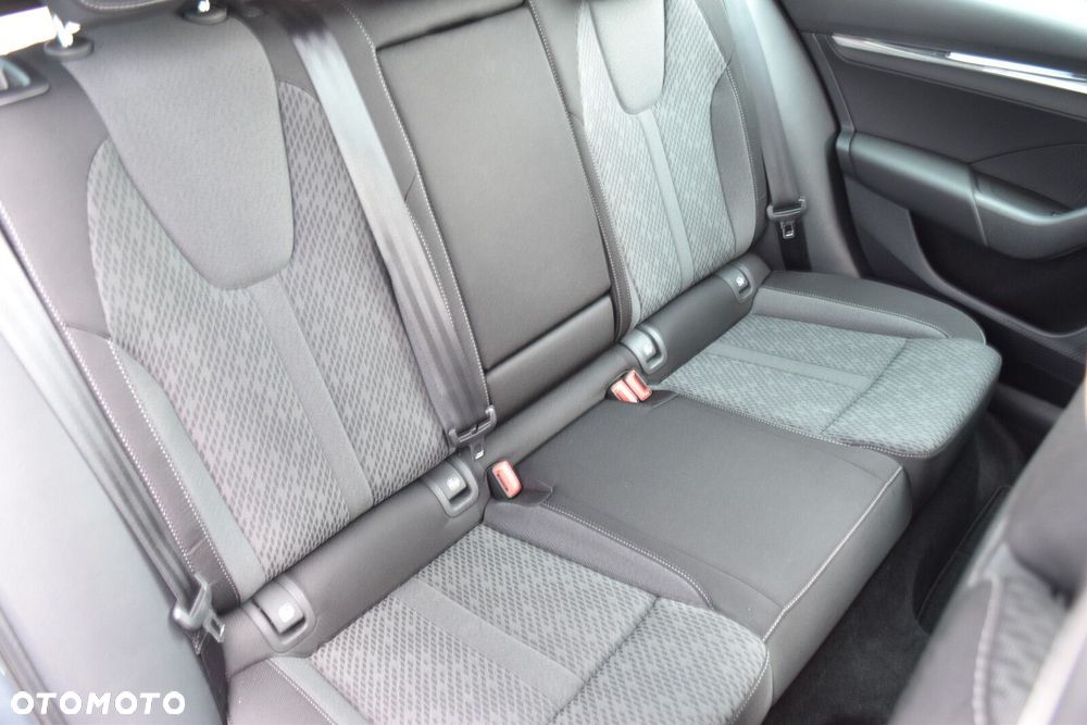 Skoda Octavia 2.0 TDI SCR Style DSG - 34