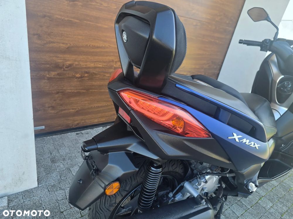 Yamaha X-max - 19