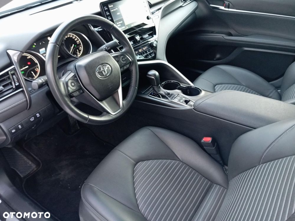 Toyota Camry 2.5 Hybrid Prestige CVT - 10