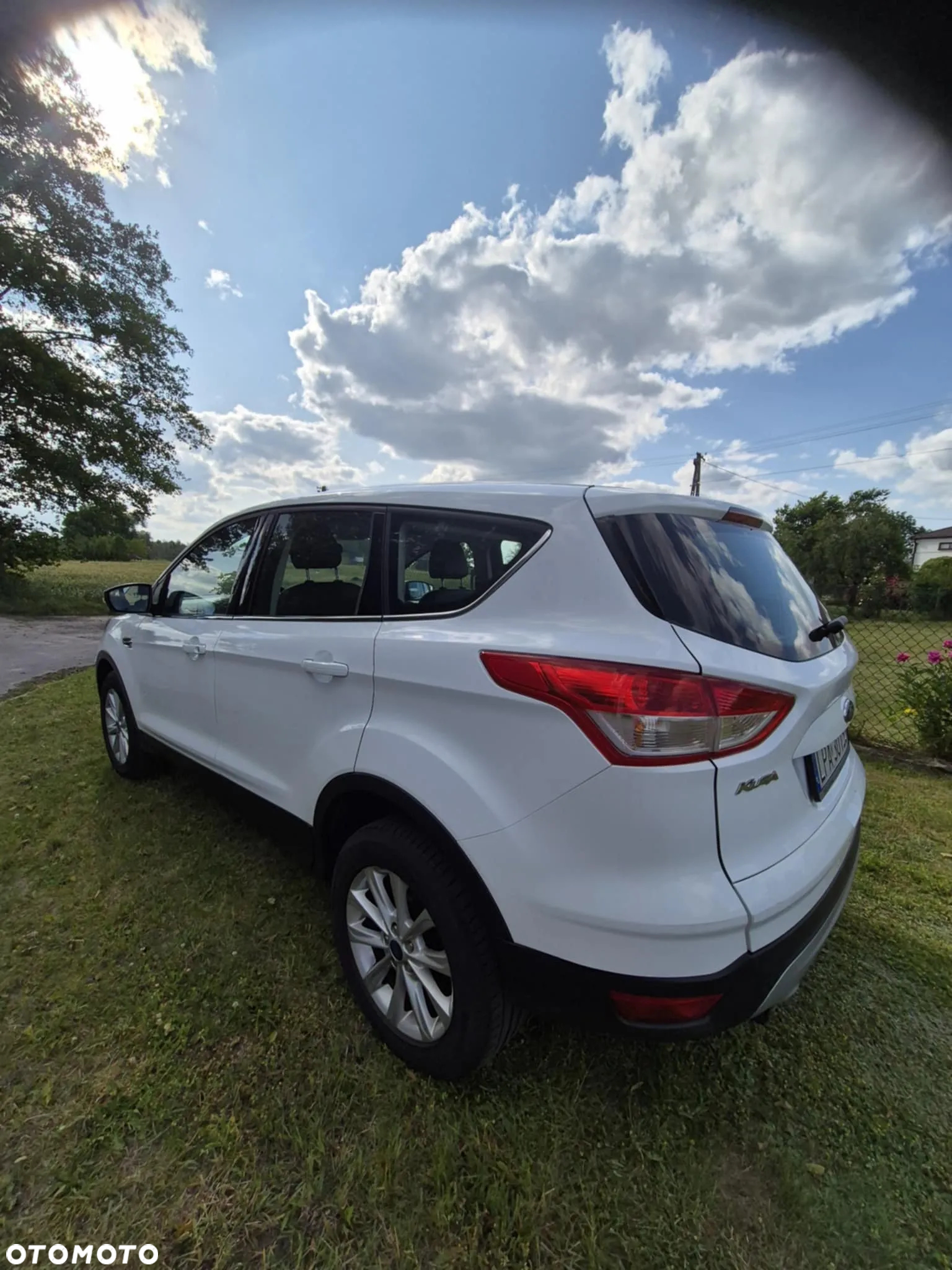 Ford Kuga 1.5 EcoBoost 2x4 SYNC - 4