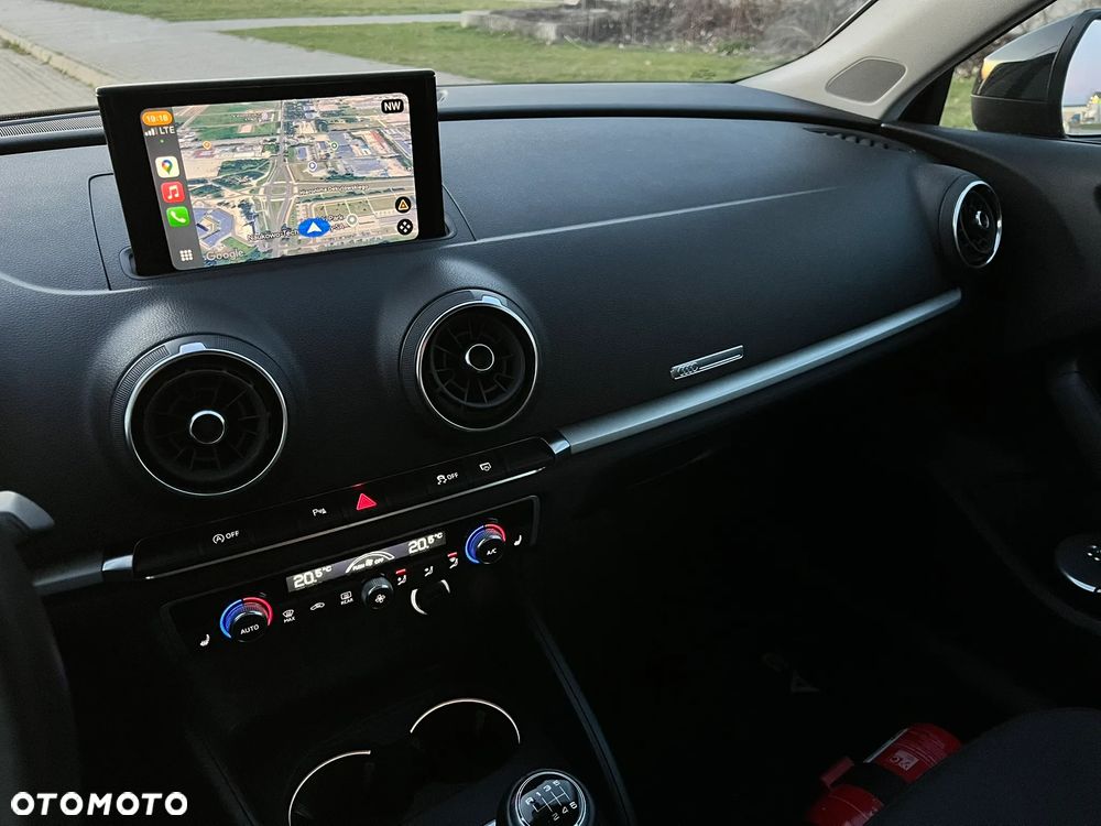 Audi A3 Sportback 35 TFSI - 15