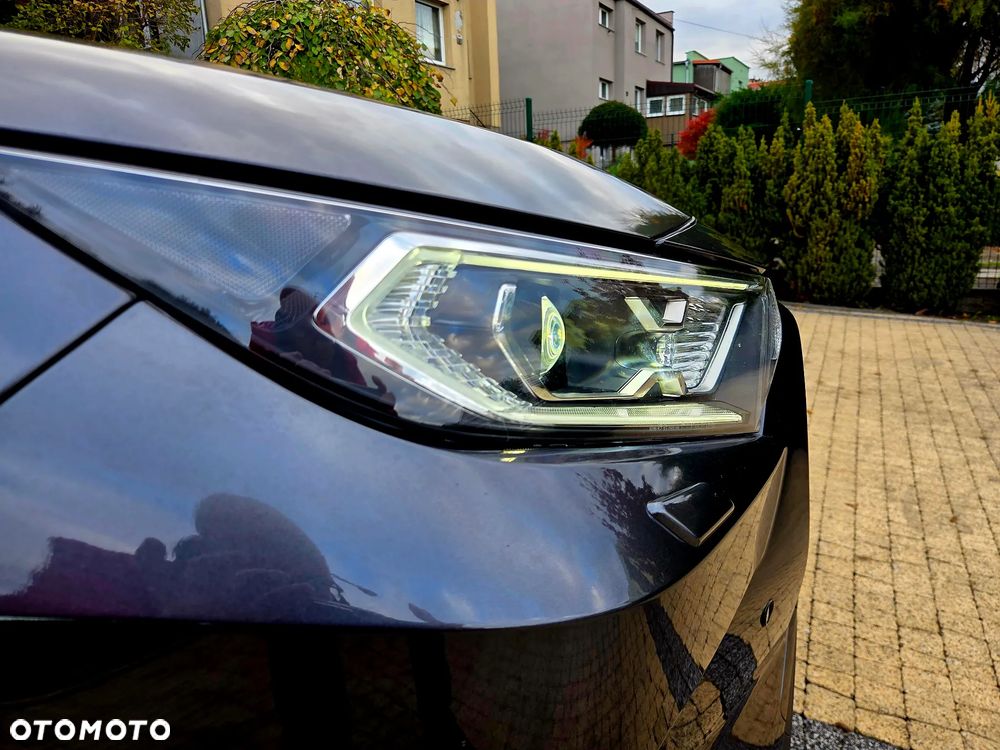 Toyota RAV4 2.5 Hybrid Executive 4x4 - 32