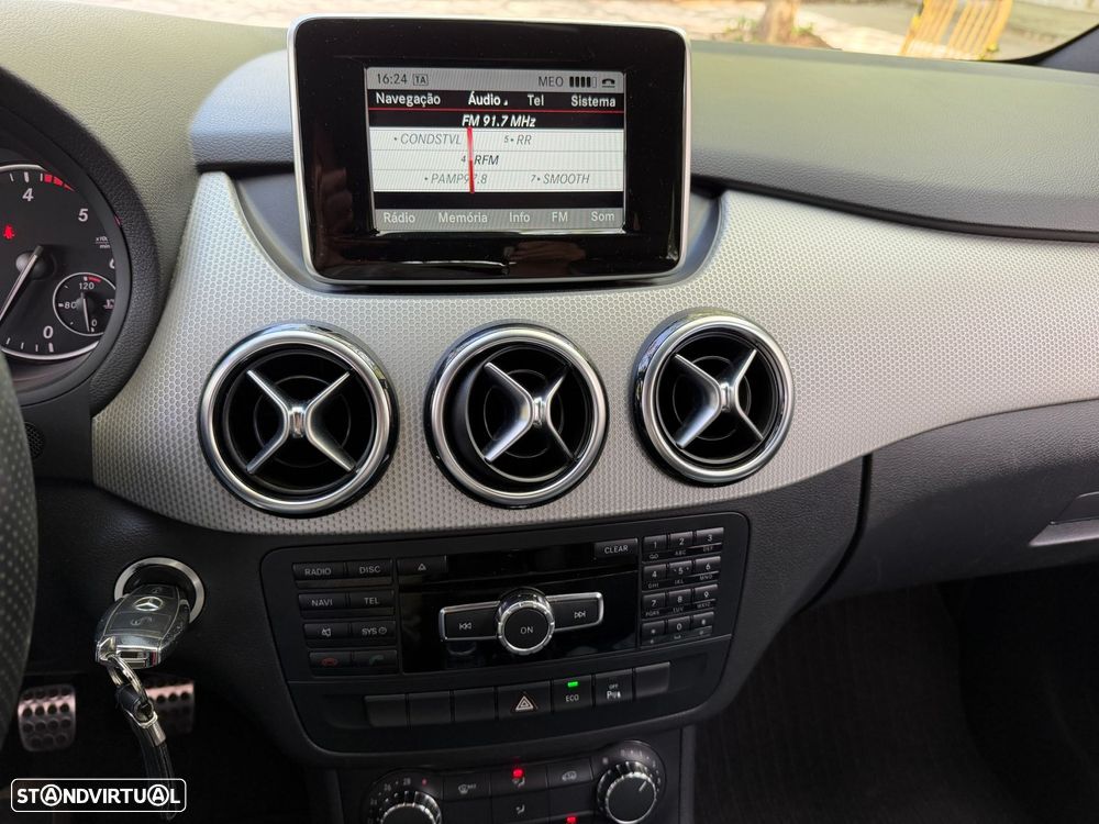 Mercedes-Benz B 200 CDI BlueEFFICIENCY - 9