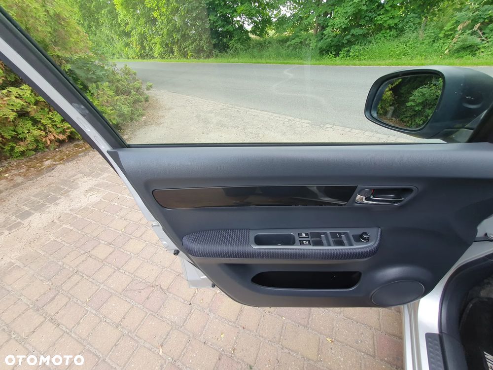 Suzuki Swift 1.3 GS / Premium 4WD - 9