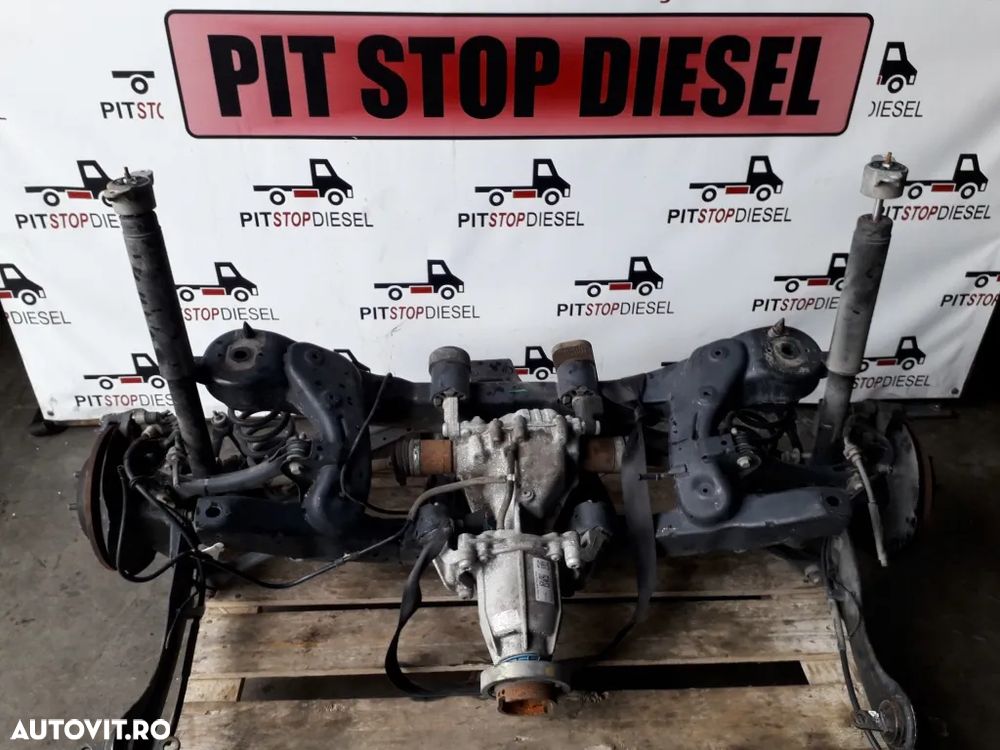 Fuzeta stanga dreapta spate FORD KUGA II 2.0 2014 2015 2016 2017 2018 - 1