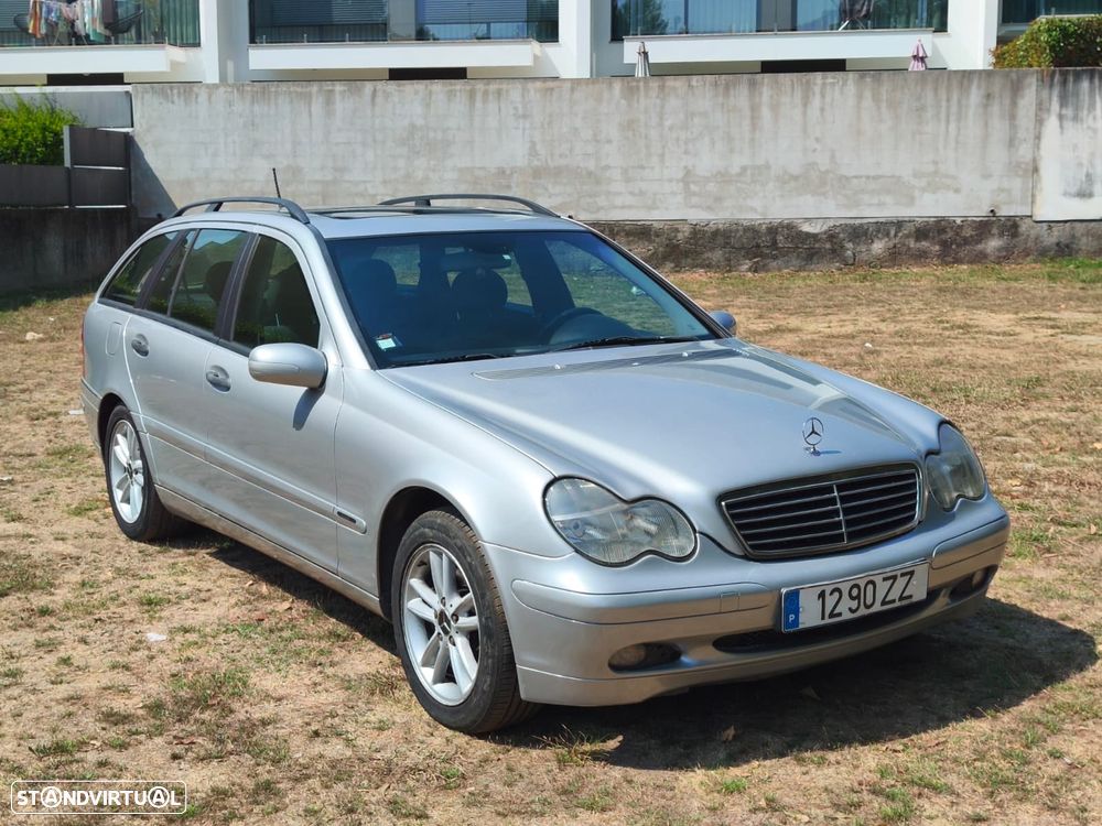 Mercedes-Benz C 220 — fotografia 39