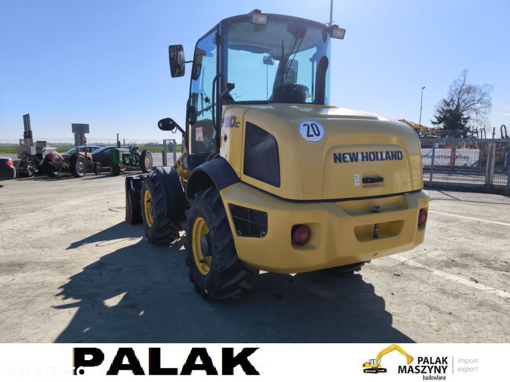 New Holland Ładowarka  NEW HOLLAND  W 80 C , 2015 rok,NOWE OPONY - 9