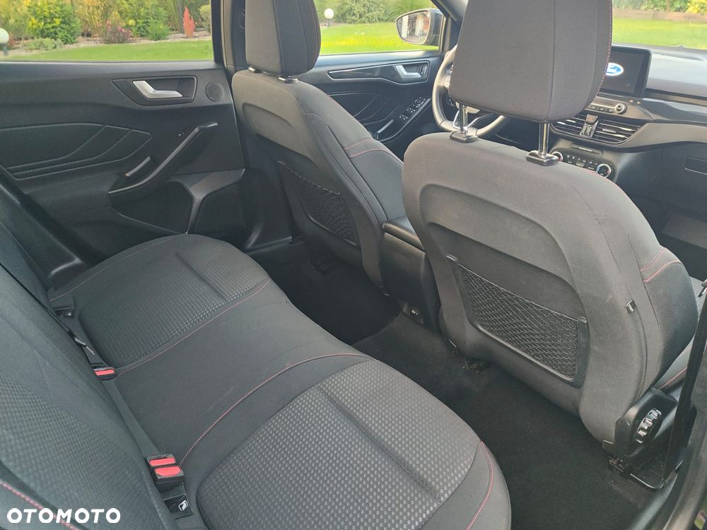 Ford Focus 2.0 EcoBlue ST-Line X - 28