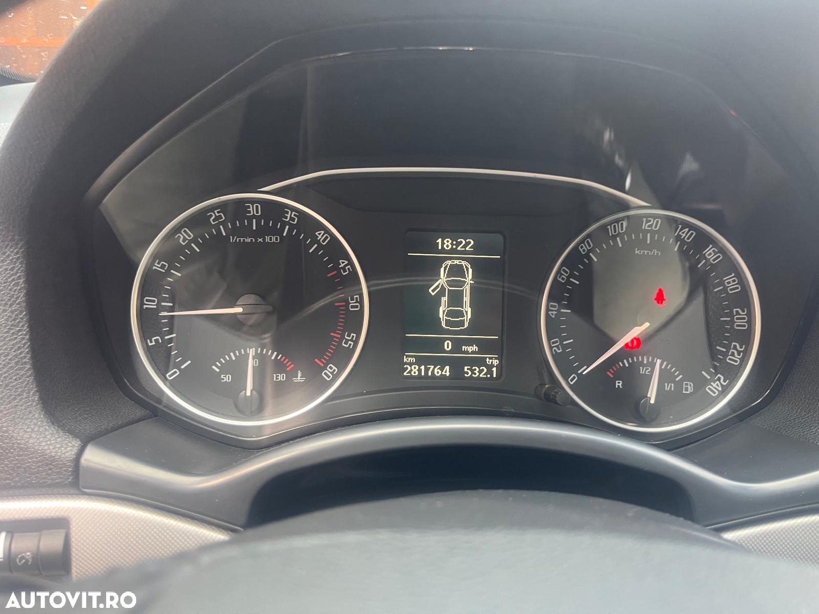 Skoda Octavia 2.0 TDI Ambiente - 14
