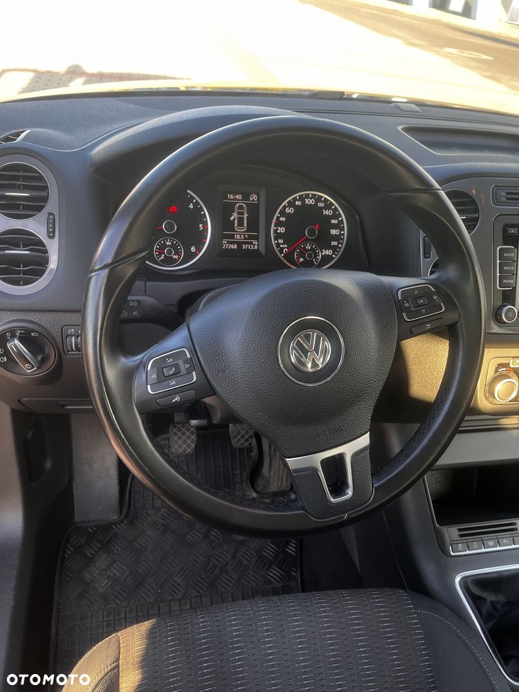 Volkswagen Tiguan - 11