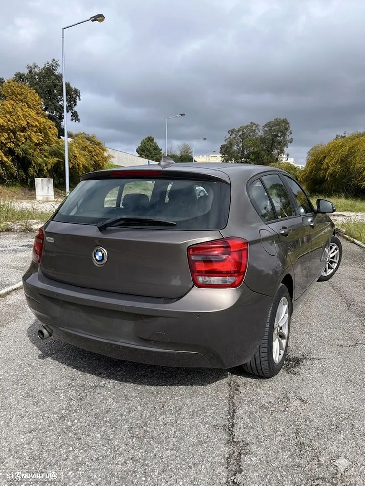 BMW 114 d Sport Line - 9