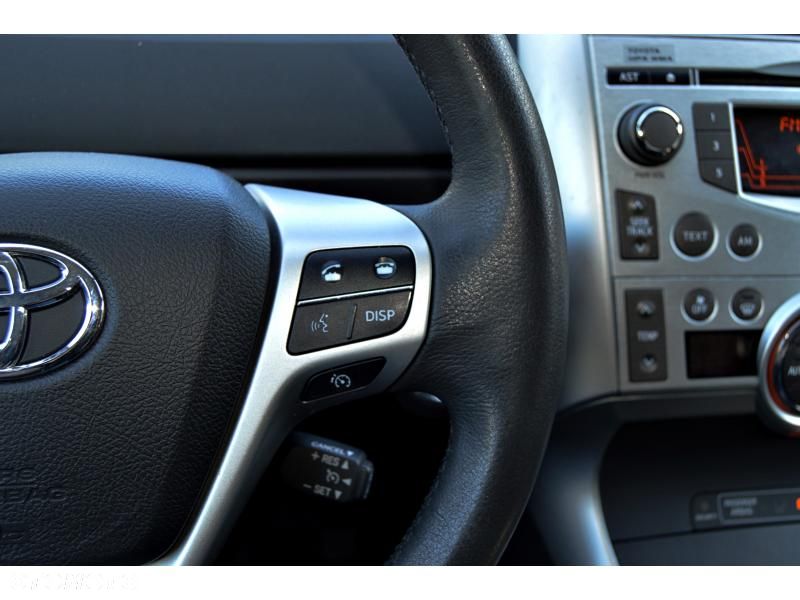 Toyota Verso 1.8 Sol plus - 11