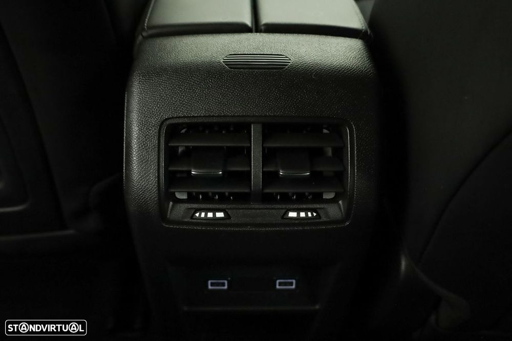 DS DS4 1.2 PureTech Performance Line EAT8 - 23