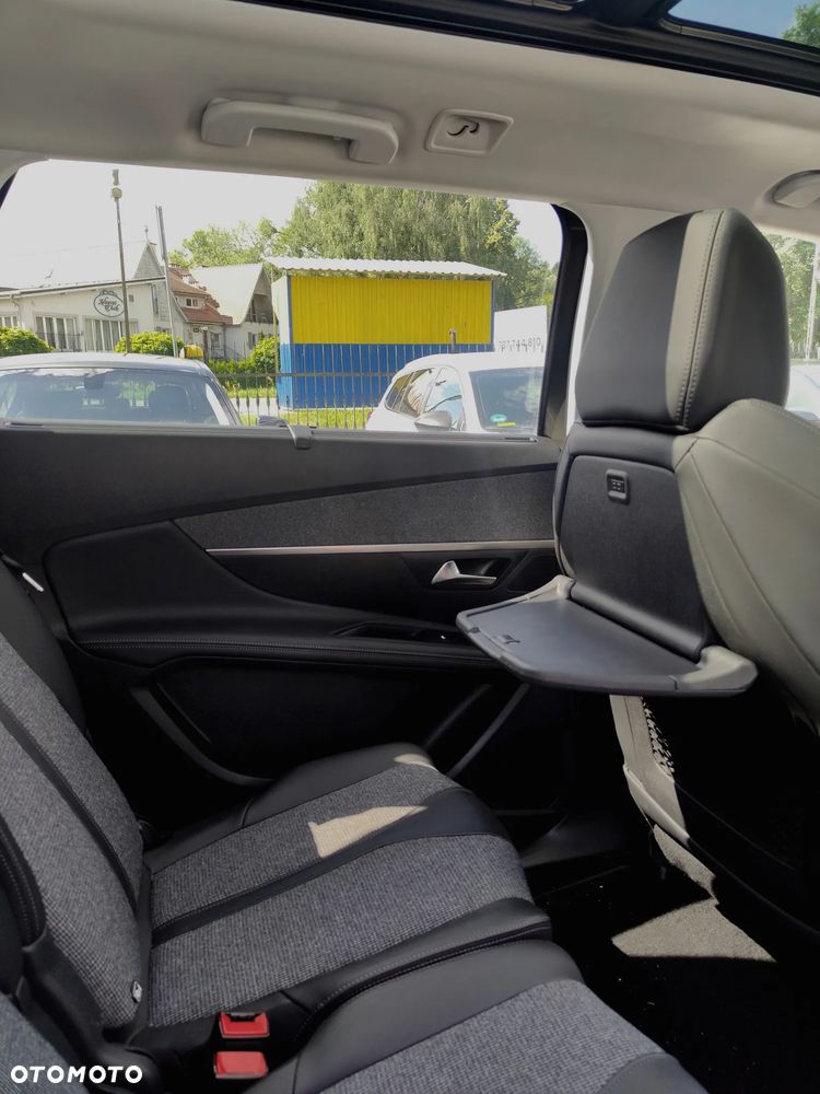 Peugeot 5008 - 14