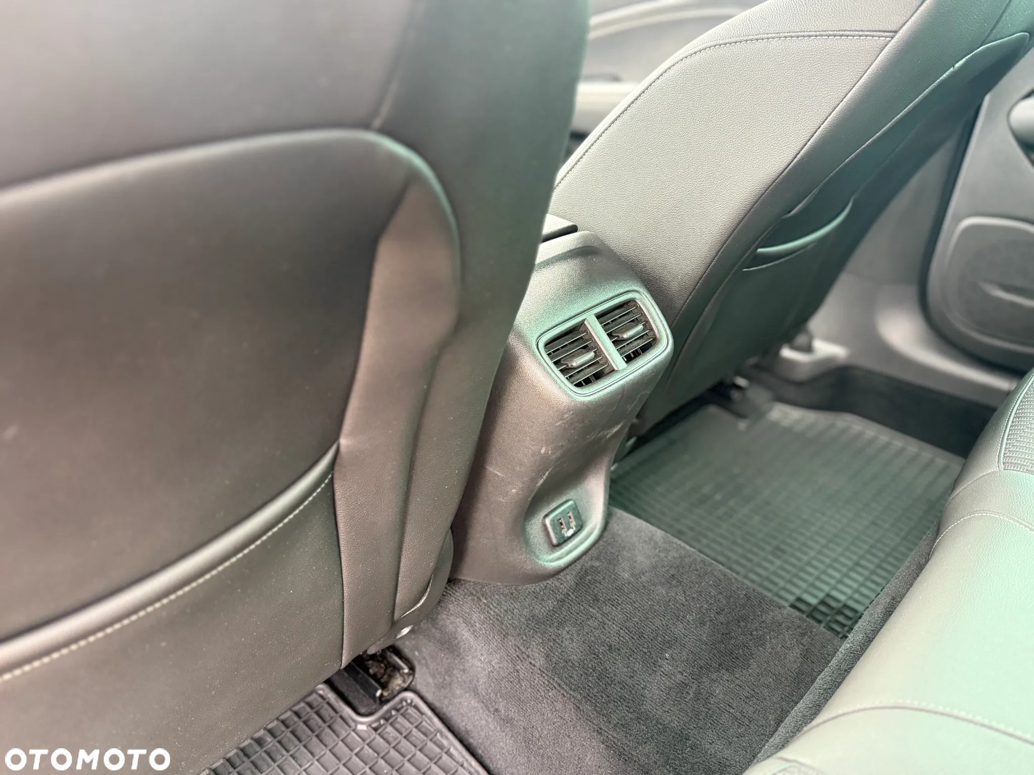 Opel Insignia Country Tourer 2.0 Diesel Exclusive - 17