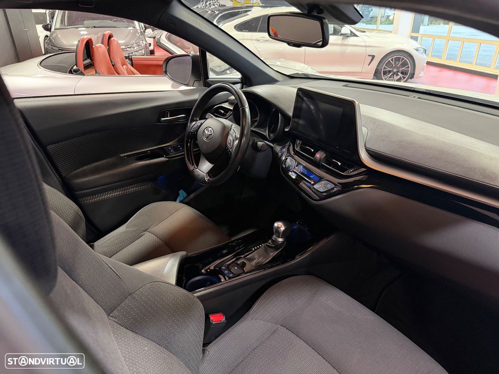 Toyota C-HR 1.8 HSD Exclusive - 16
