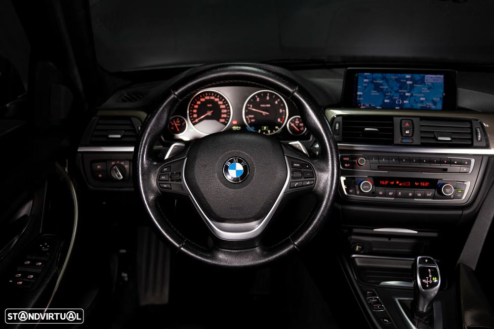BMW 320 d Aut. Luxury Line - 12