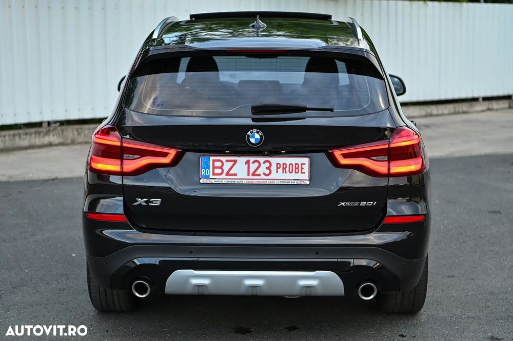 BMW X3 xDrive20i Aut. xLine - 24