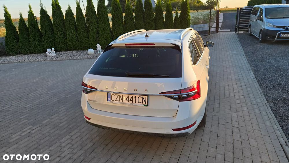 Skoda Superb 1.5 TSI Ambition DSG - 4