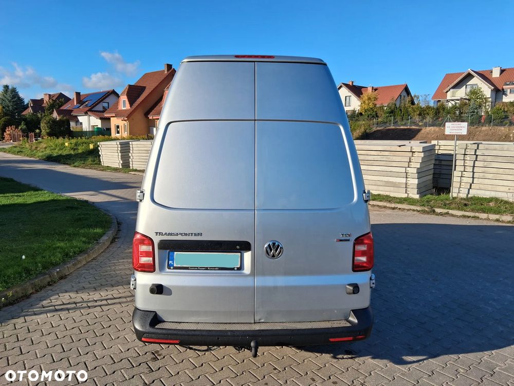 Volkswagen Transporter - 16