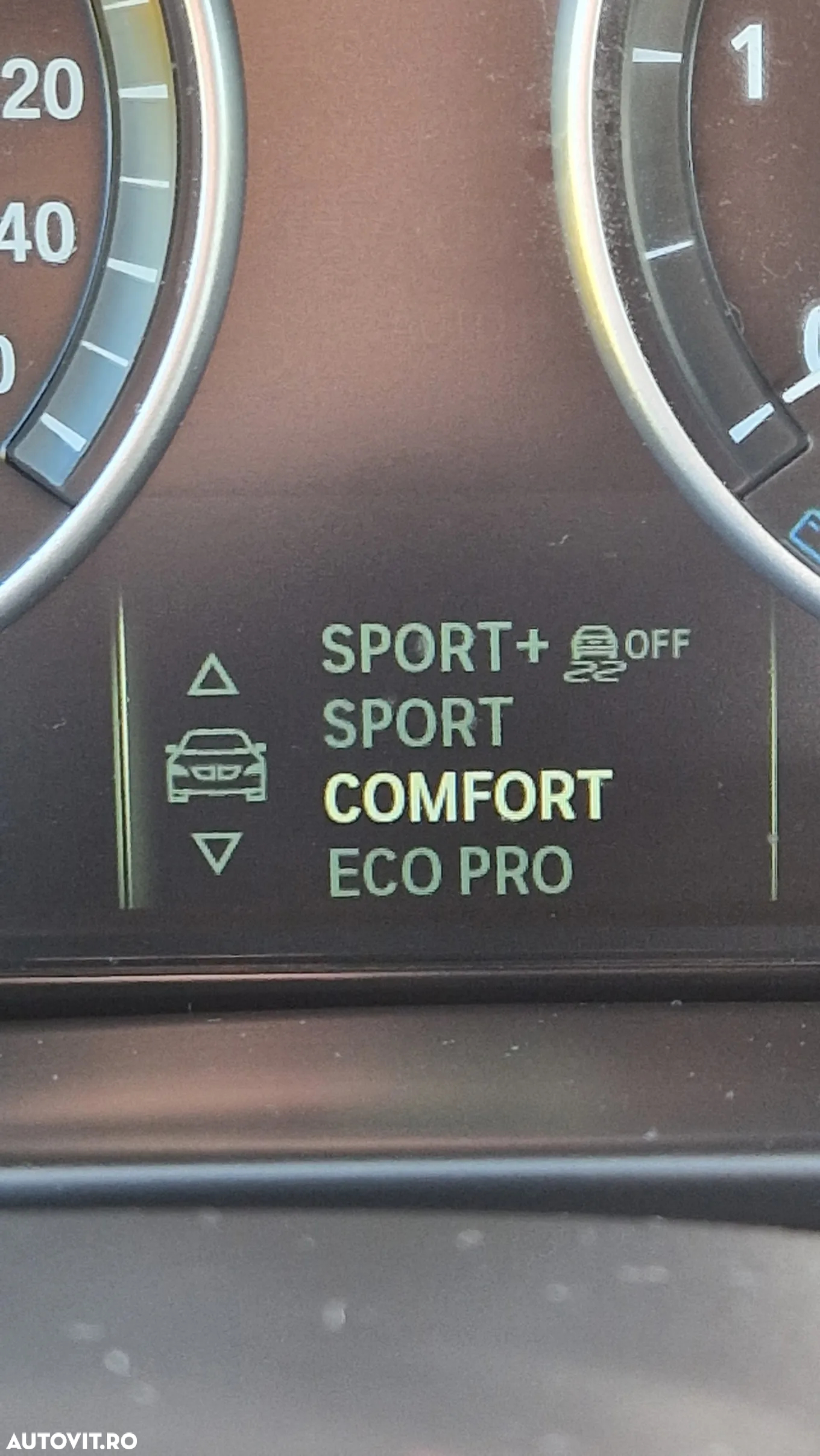 BMW X5 M M50d - 9