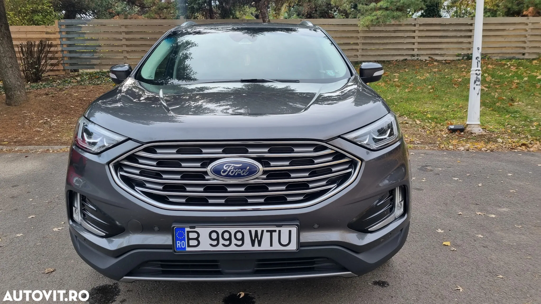 Ford Edge - 2
