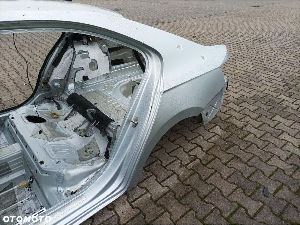 SKODA SUPERB III HB BŁOTNIK ĆWIARTKA TYŁ LEWA LA7W - 2