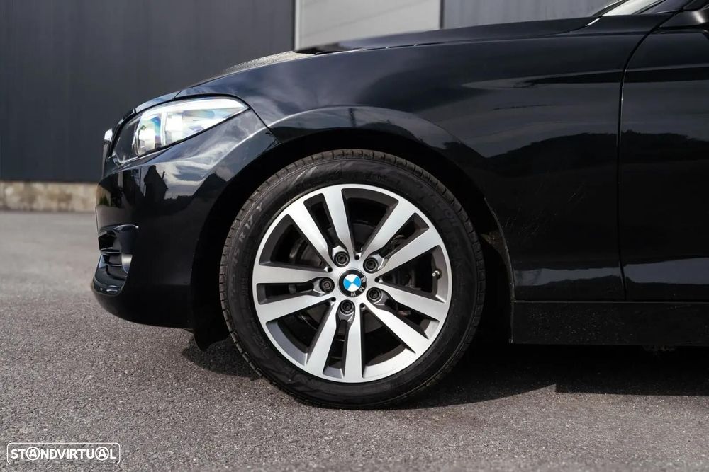 BMW 218 - 25