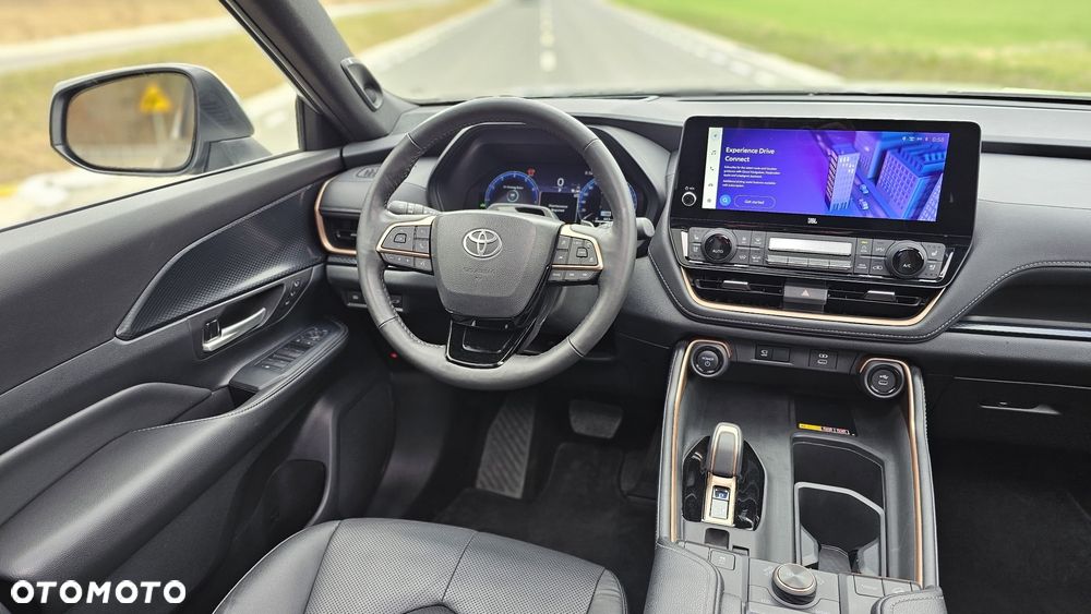 Toyota Grand Highlander - 11