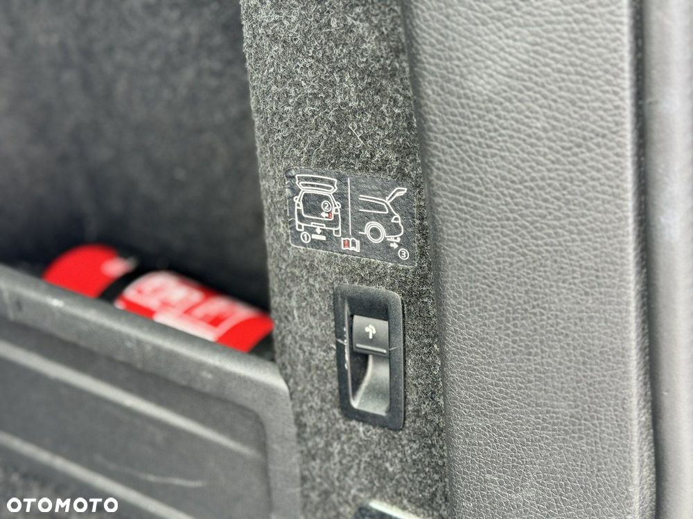 Volkswagen Passat Alltrack - 38