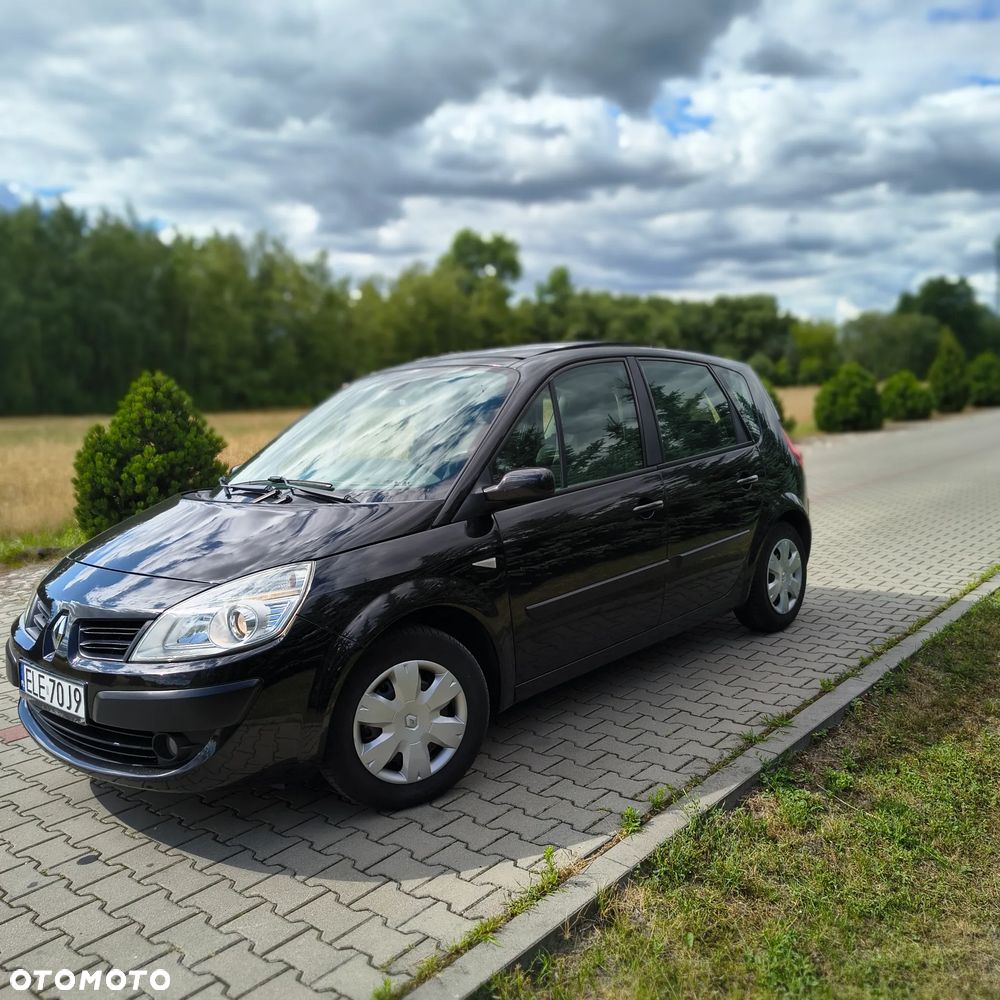 Renault Scenic - 25