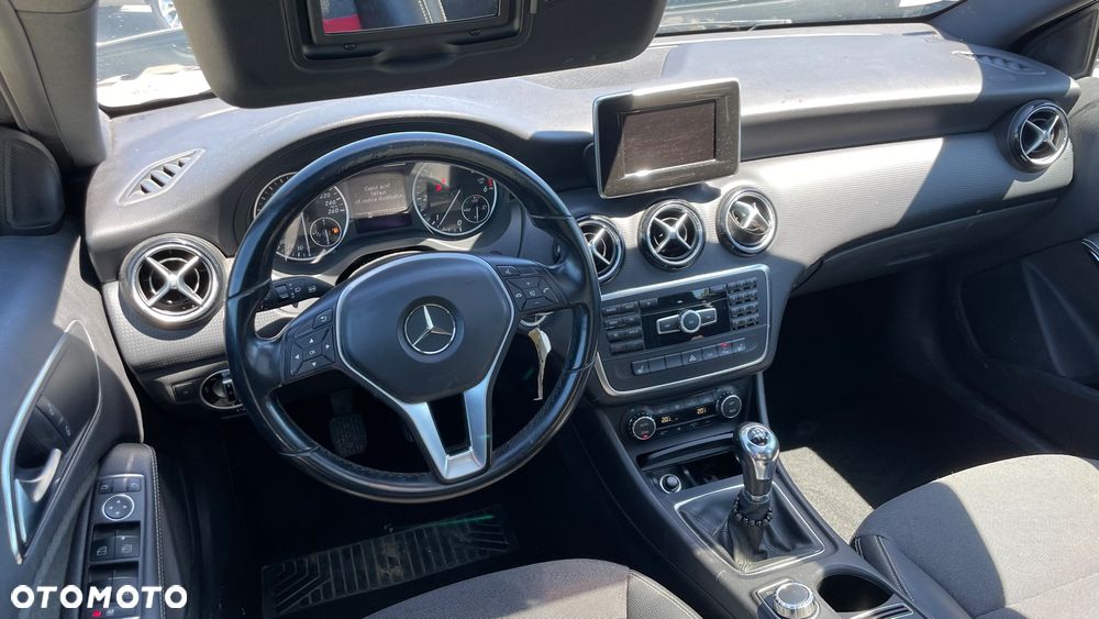 Mercedes-Benz Klasa A 180 CDI (BlueEFFICIENCY) - 10