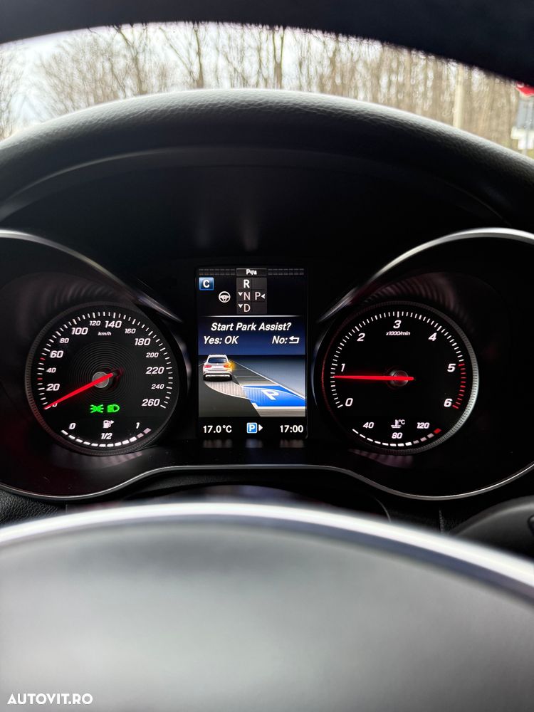 Mercedes-Benz GLC Coupe 250 d 4Matic 9G-TRONIC AMG Line - 12