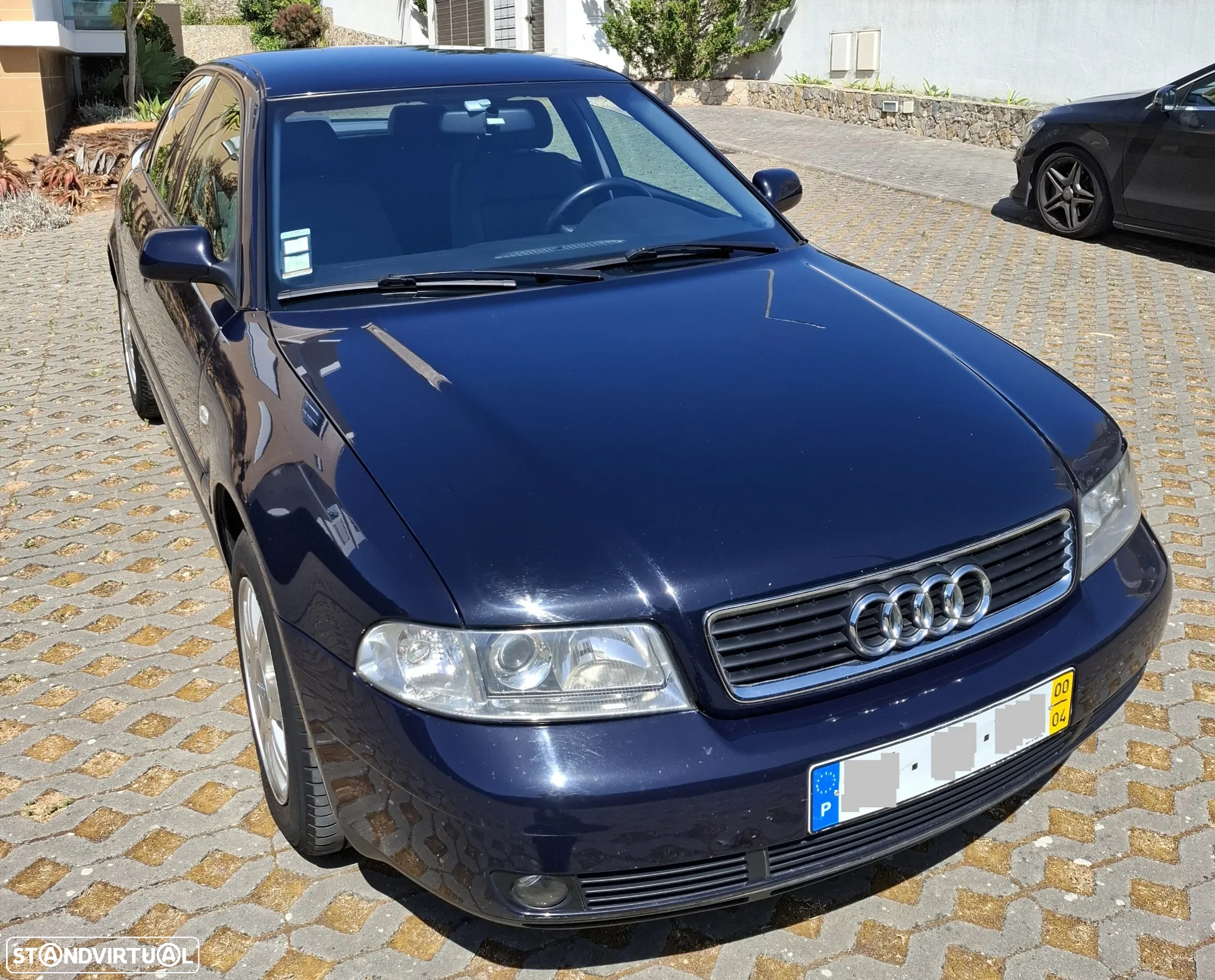 Audi A4 1.9 TDI Attraction - 2