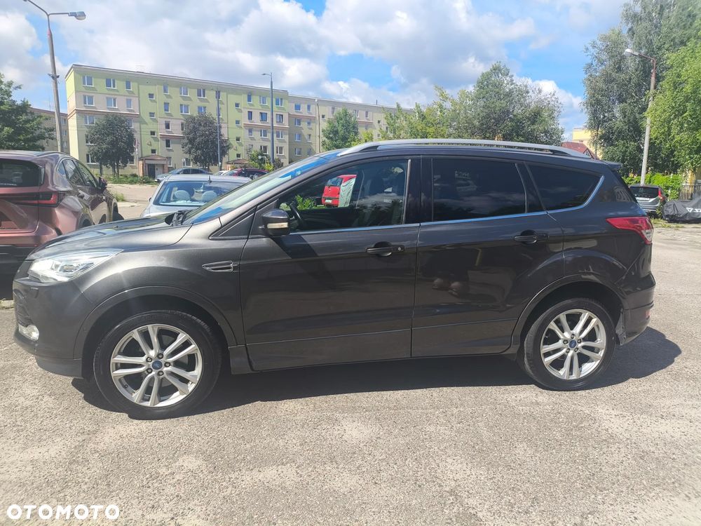 Ford Kuga 2.0 TDCi 4WD Titanium - 4