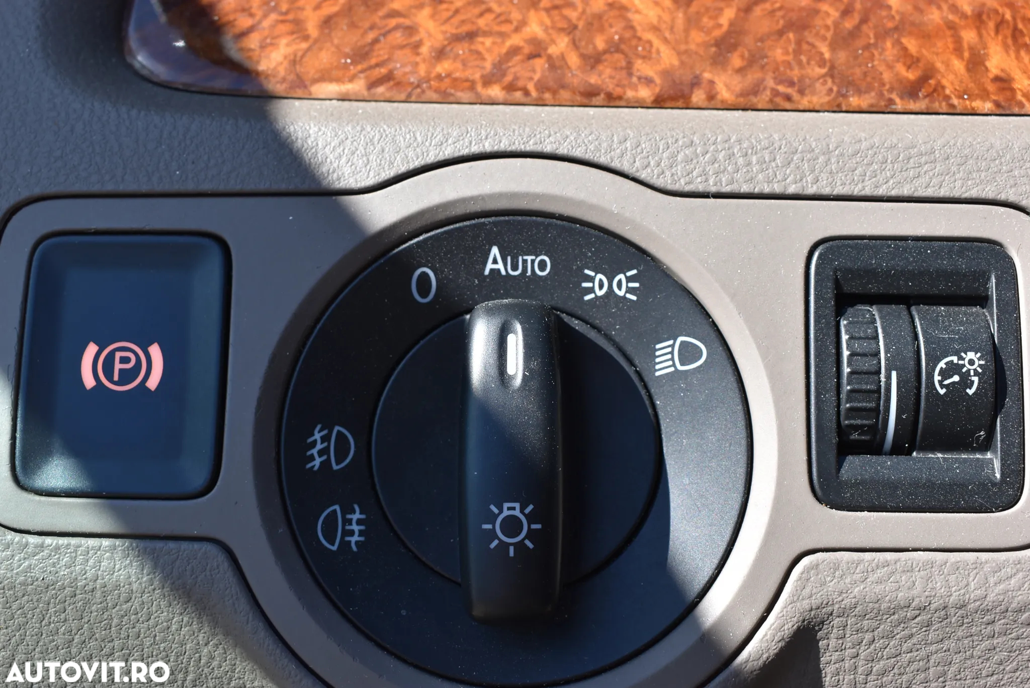 Volkswagen Passat 2.0TDI Highline DPF - 11