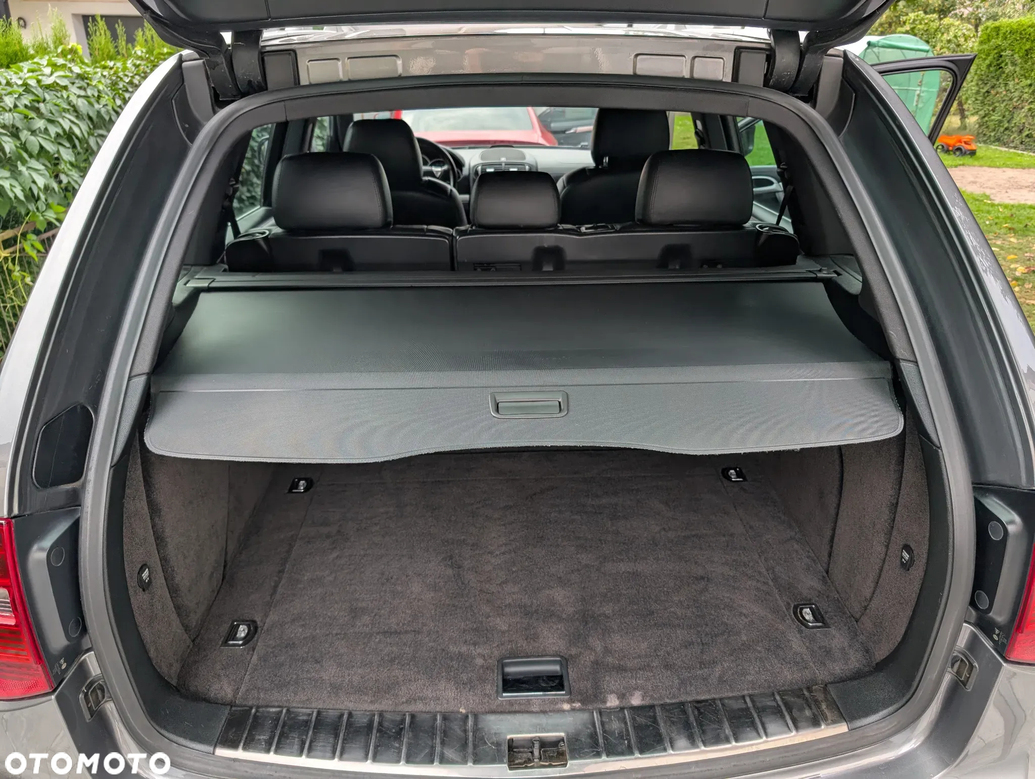 Porsche Cayenne - 26