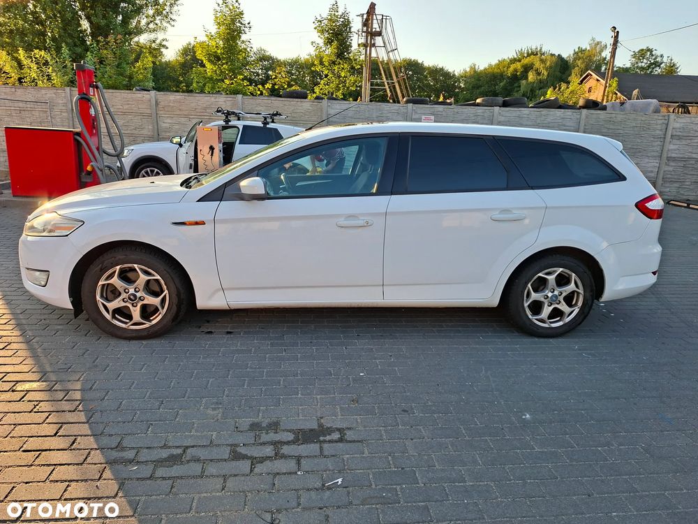 Ford Mondeo 2.0 TDCi Ghia - 7