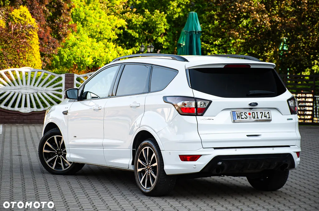 Ford Kuga 1.5 EcoBoost 4x4 ST-Line - 26