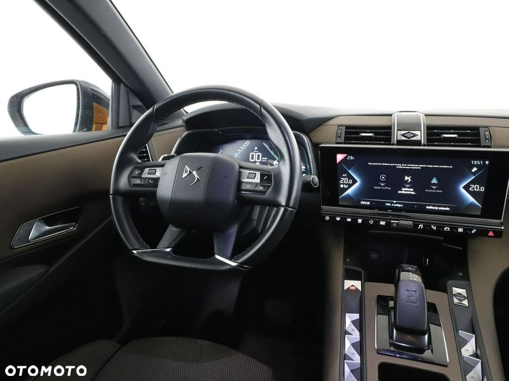 DS Automobiles DS 7 Crossback 1.6 E-Tense So Chic - 17
