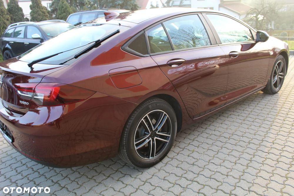 Opel Insignia - 8