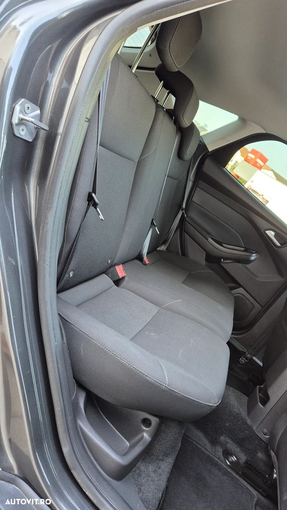 Ford Focus 1.5 TDCi DPF Start-Stopp-System Business - 17