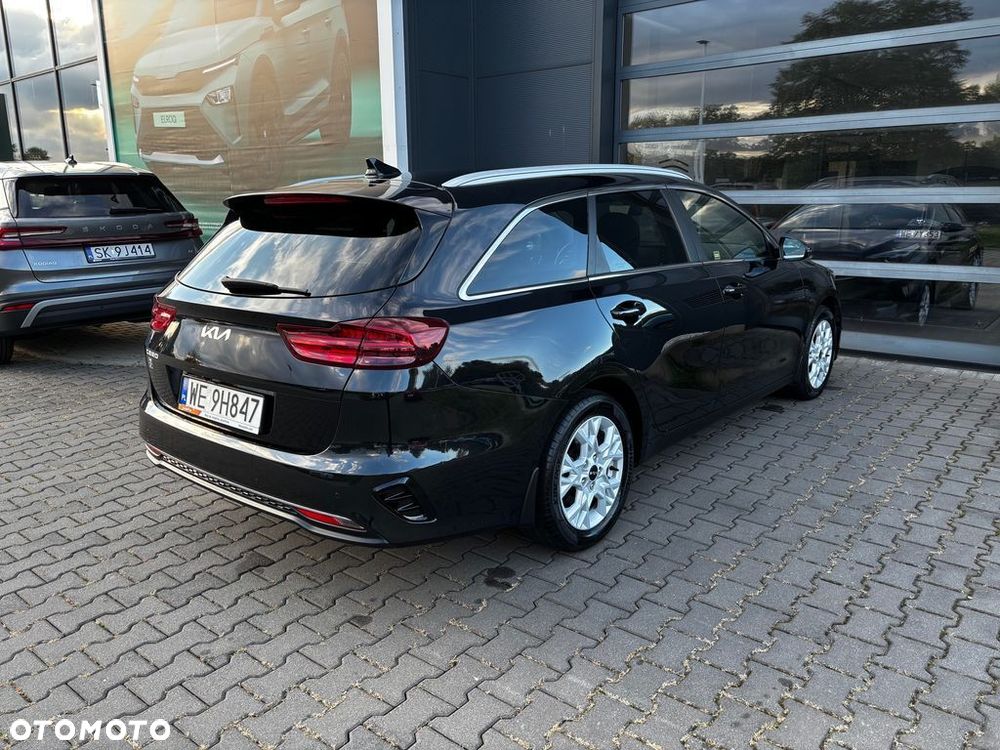 Kia Ceed - 7
