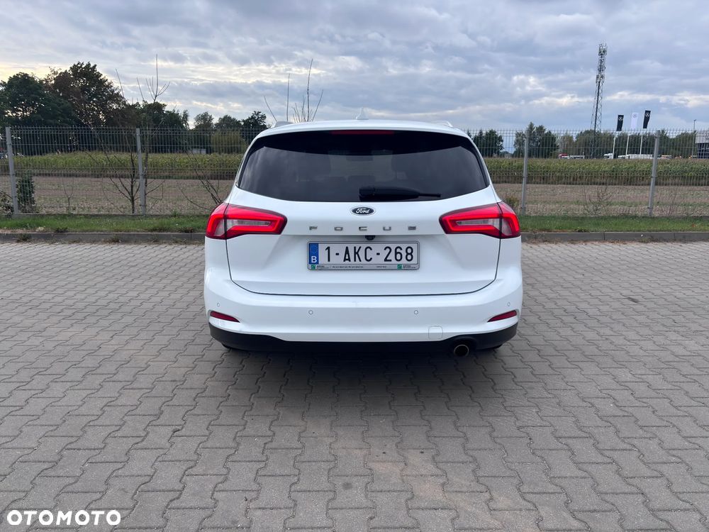 Ford Focus 2.0 TDCi DPF Start-Stopp-System Business - 8